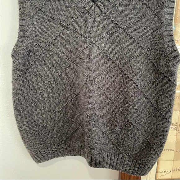 Janie and Jack Toddler Boys Knit Sweater Vest Size 2T 
Gray checkered pattern - Picture 5 of 5